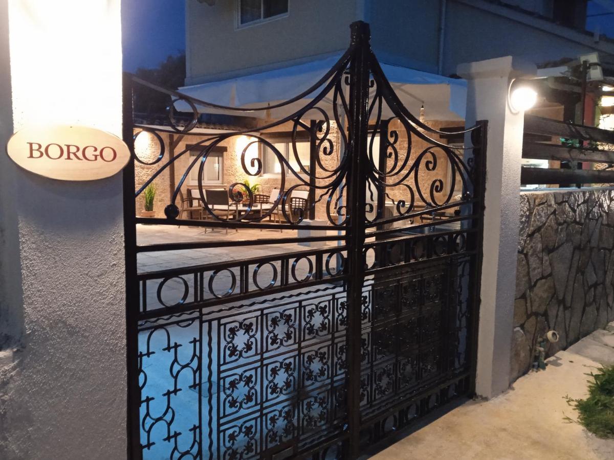 Вилла Borgo! Ευχάριστο Εξοχικό Σπίτι Δίπλα Στη Θάλασσα!! Лефкада Экстерьер фото